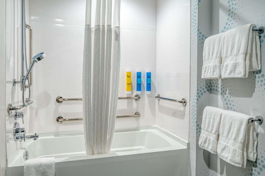 Tru By Hilton Indianapolis Lawrence, In Hotel Стая снимка