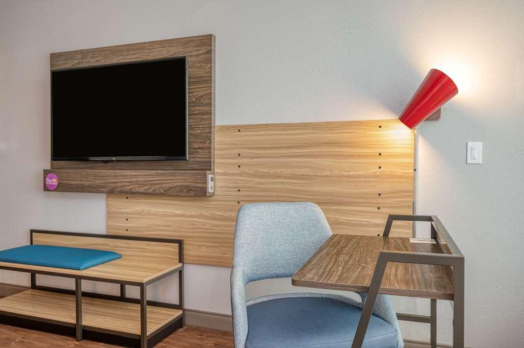 Tru By Hilton Indianapolis Lawrence, In Hotel Стая снимка